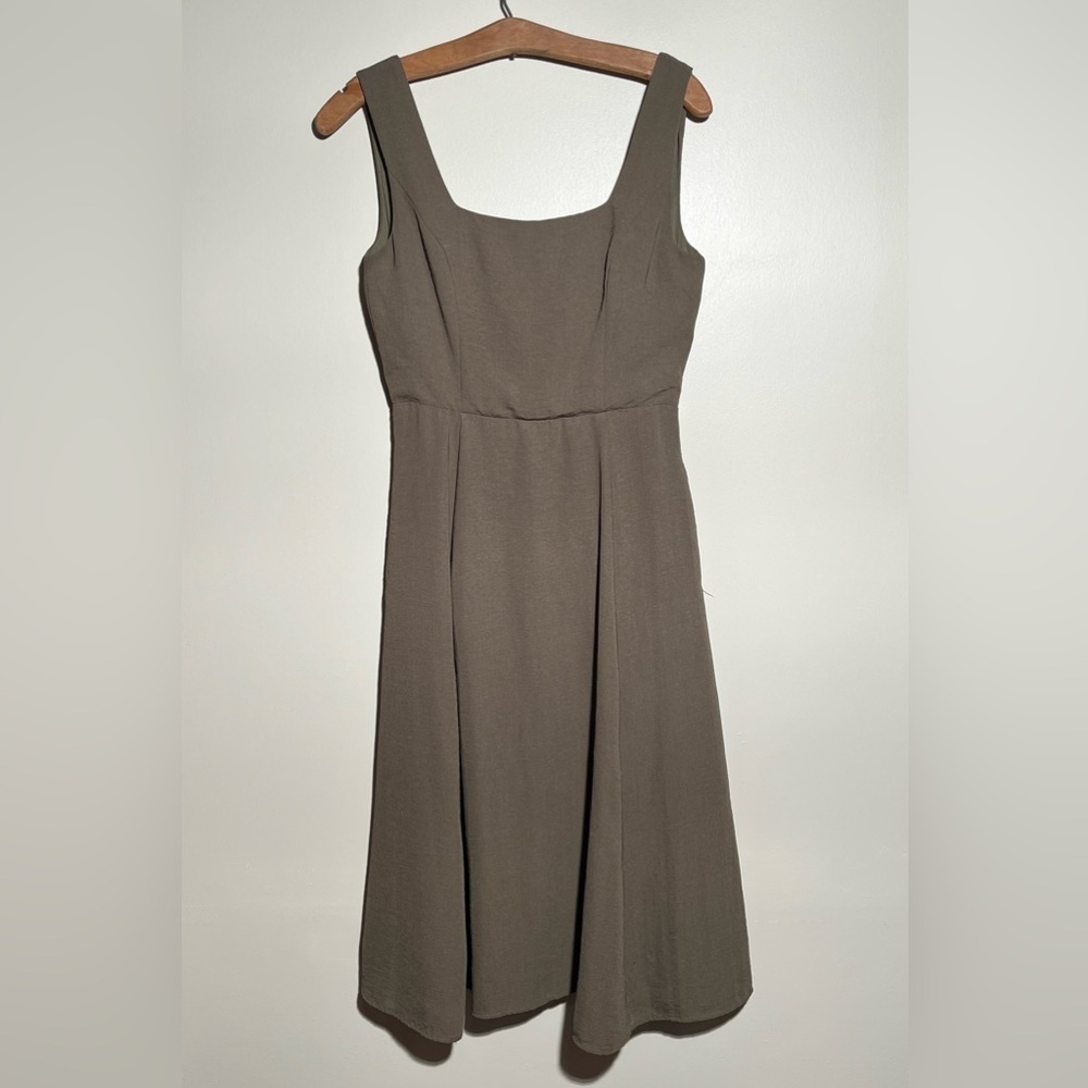 Essue Olive Green Tie Back Dress